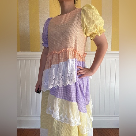 NWOT Colorful Patchwork Lace Dress - Picture 4 of 7